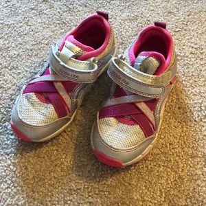 stride rite sneakers